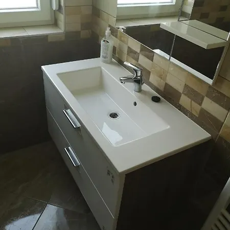 Nella Apartman Apartamento *